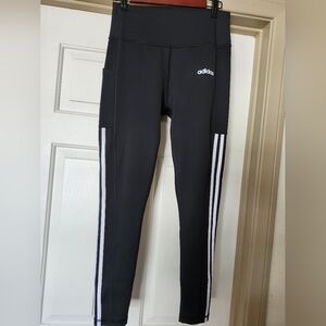 adidas climalite striped leggins,size M